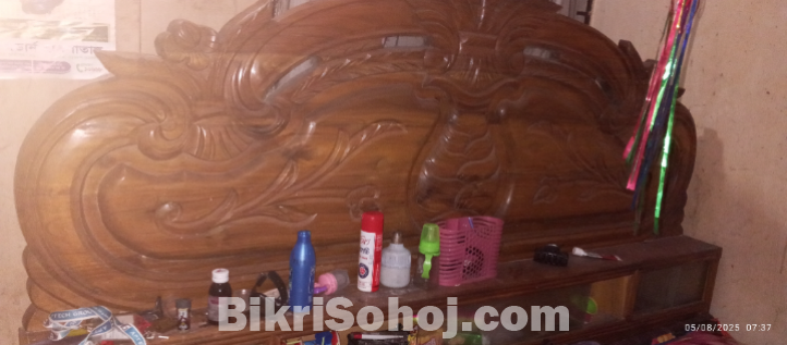 সেমি বক্স খাট